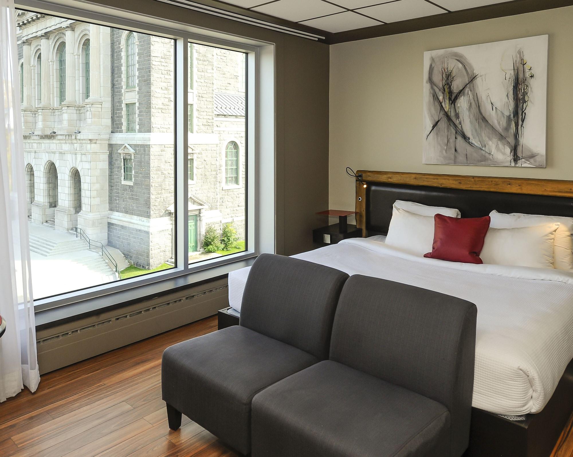 Hotel Chicoutimi, Affilie A Hyvi Экстерьер фото
