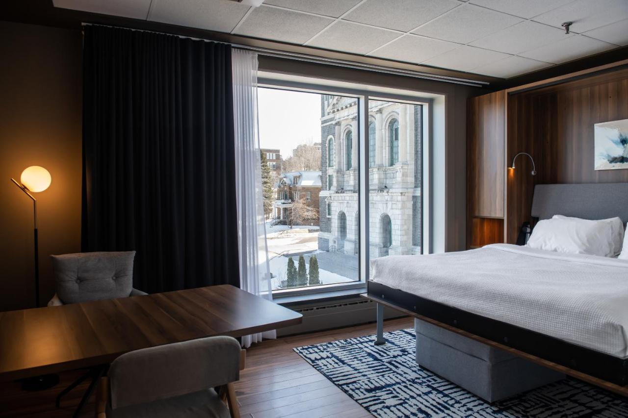 Hotel Chicoutimi, Affilie A Hyvi Экстерьер фото
