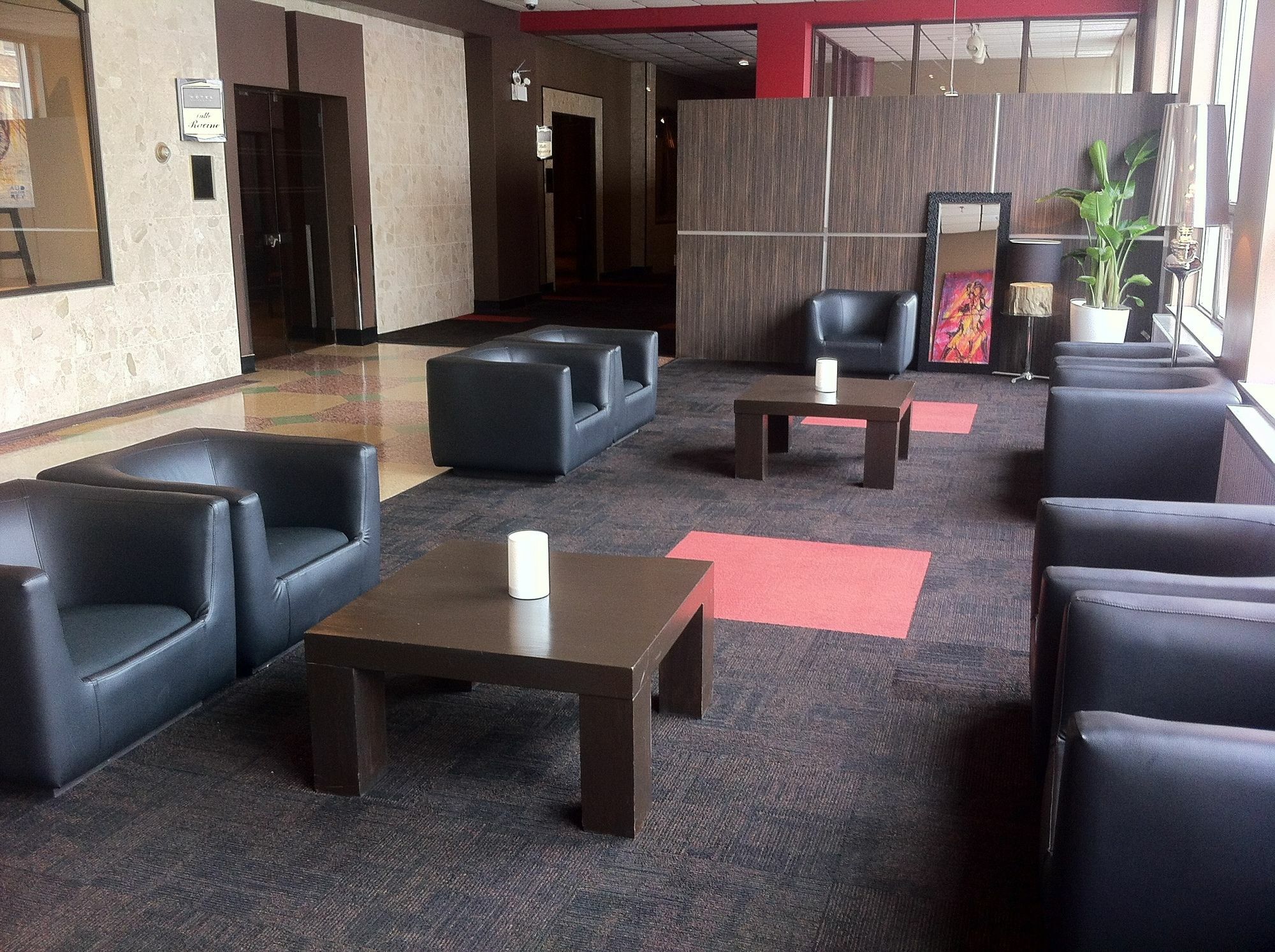 Hotel Chicoutimi, Affilie A Hyvi Экстерьер фото
